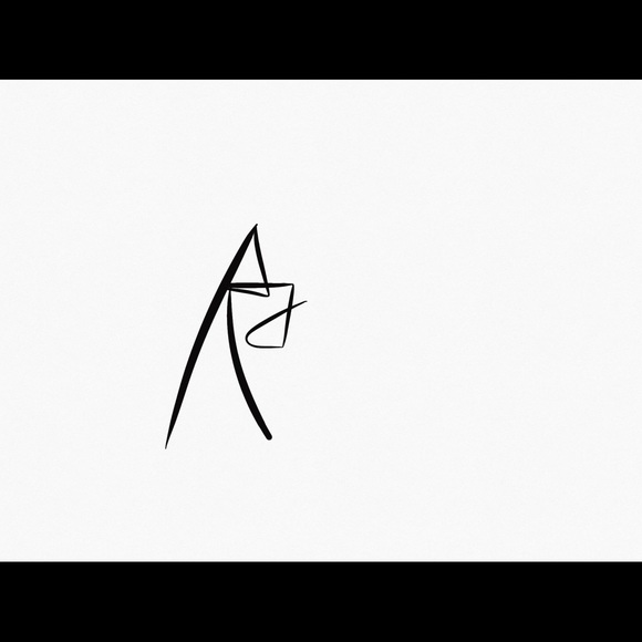 Meet your Posher, Renee - Picture 1 of 1